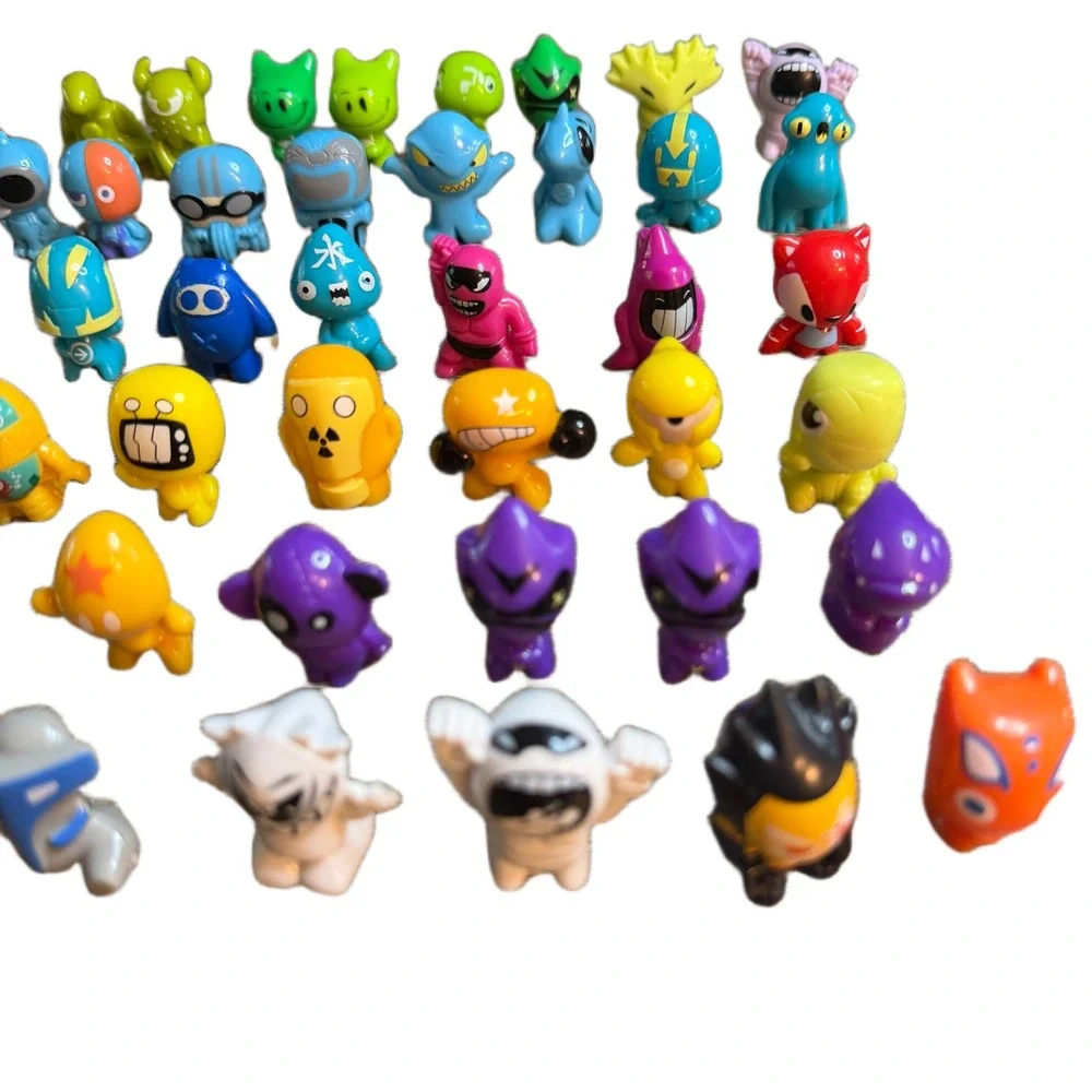 Gogos Crazy Bones Modern Series Lot 41 Figures Multicolored Collectible Toys
